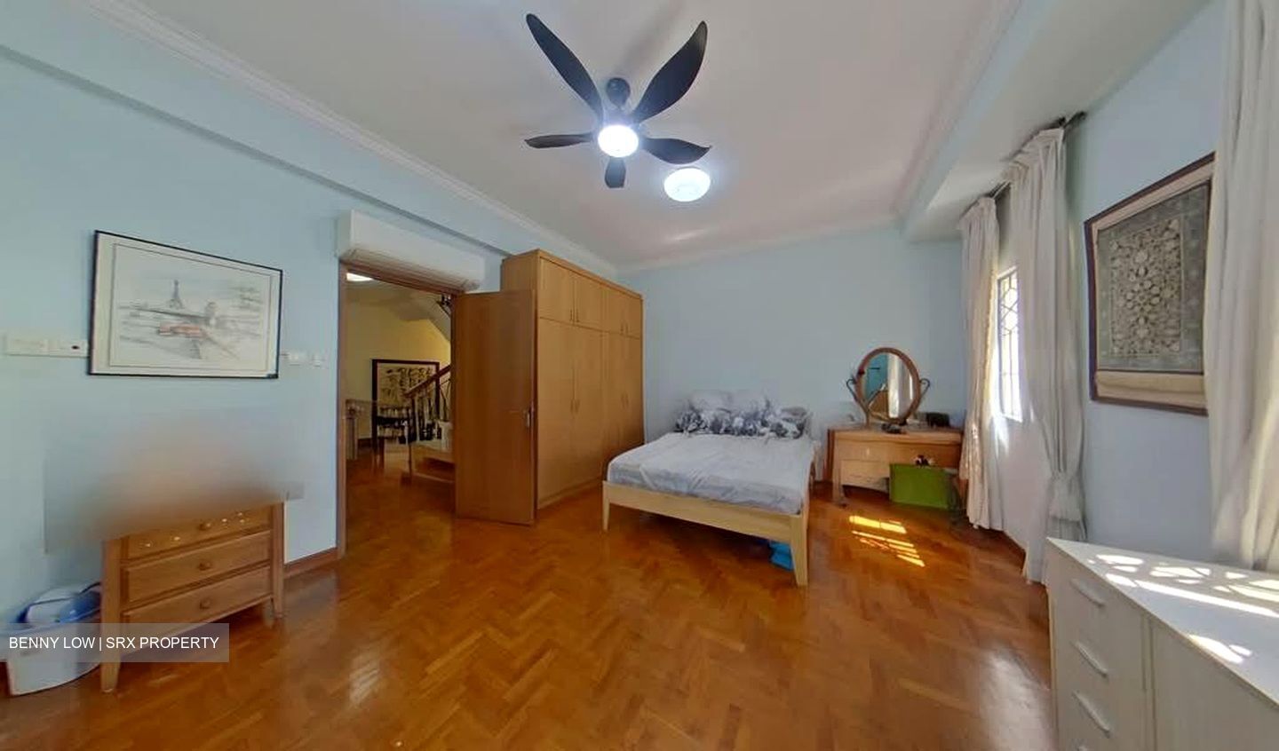 Parry Green (D19), Terrace #559341981